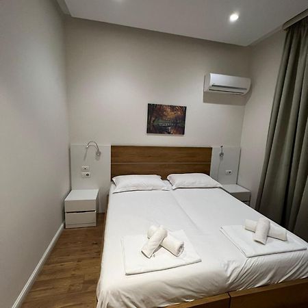 Urban Room 2 Tirana Kültér fotó